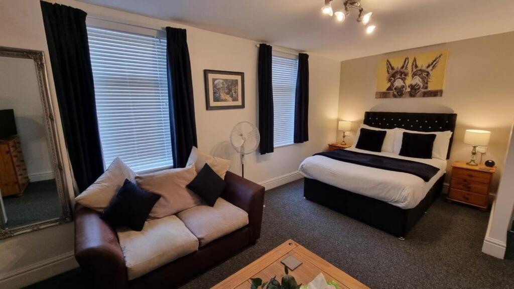Q - Accommodation 黑潭 外观 照片