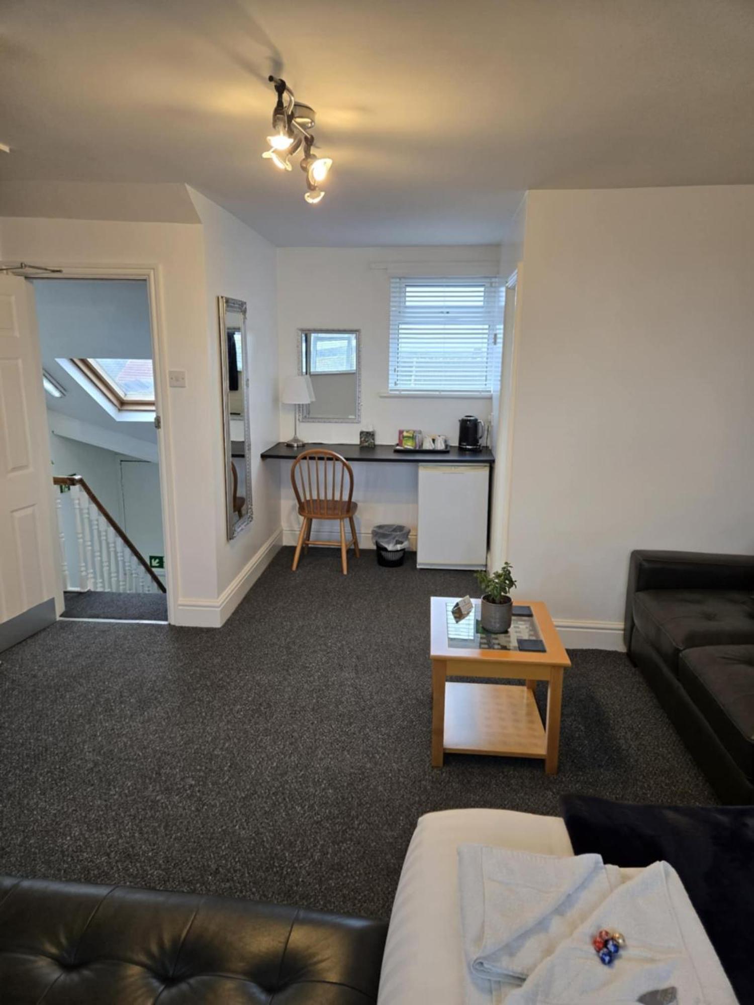 Q - Accommodation 黑潭 外观 照片